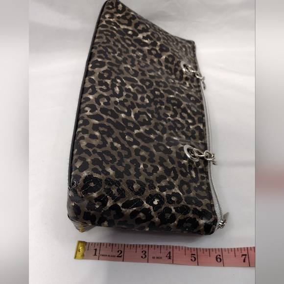 Insulated Wine Clutch Cooler Purse Leopard Cheetah Party Fun Retro 90s Y2K - Picture 6 of 7